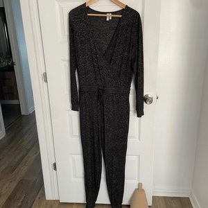 Miyu (Simons) Jumpsuit - Dark Heather Grey